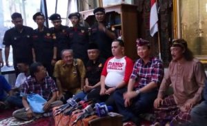 Bela Ahok, Gus Nuril sebut fatwa MUI adalah makar