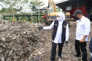 Gubernur Jatim Khofifah Acungi Dua Jempol Untuk  Pemkab Dan SMK Ponorogo