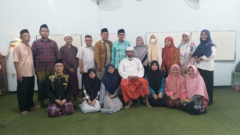 Pesantren Yatama Asiyah Gelar Pesantren Kilat Bersama Anak Yatim