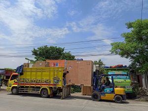 Putus Stigma Kirim Barang Antarpulau Itu Lama dan Mahal