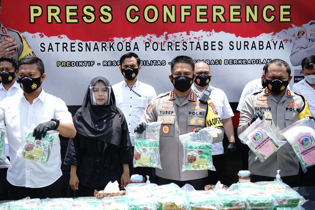 46,6 Kilogram Sabu dan 4 Ribu Butir Pil Koplo Diamankan di Surabaya