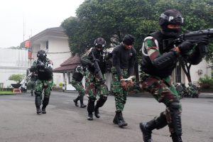 Kota Purbalingga di Kepung Prajurit TNI AD