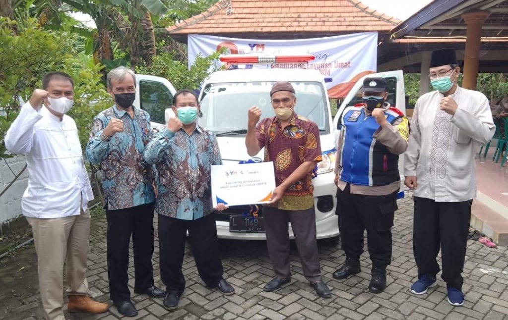 Yatim Mandiri Launching Mobil Ambulance Untuk Umum dan Gerobak UMKM