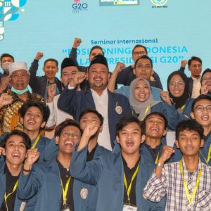 Seminar Internasional 2022 : IKAFE Unair Dukung Green Economy