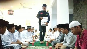 Laznas BMH Ajak 1.313 Santri dan Dhuafa di Jatim Buka Puasa Bersama