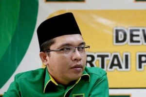 Baidowi Ucapkan Selamat Kepada Ketua DPC PPP Kota Malang Atas Penghargaan yang Diraihnya