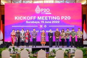 Kickoff Meeting P20, Khofifah :  Momentum Dorong Percepatan Jatim Bangkit