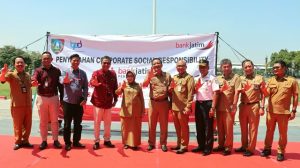 Bank Jatim  Serahkan CSR Kepada Pemkab Jombang