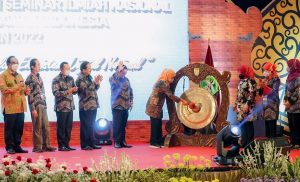 Gubernur Khofifah Ajak Pustakawan Percepat Perubahan Ekosistem Digital