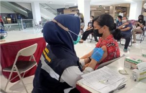 Polrestabes Surabaya Siapkan 1000 Vaksin Booster Per Hari