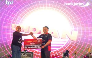 Puncak Gemerlap Hadiah Undian SIMPEDA 2022 di Tuban