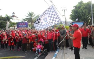 HUT KORPRI, 10 Ribu ASN Ponorogo Jalan Sehat Bareng Bupati