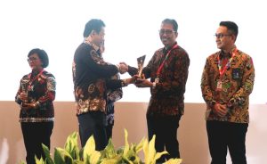 Bank Jatim Raih Penghargaan LHKPN 2022 di Hari Antikorupsi Dunia