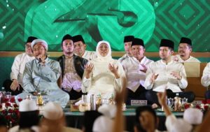 Gubernur Jatim Isi Kegiatan Pergantian Tahun dengan Sholawat