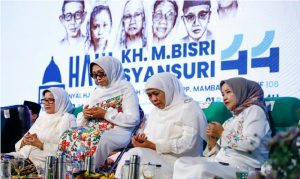 Gubernur Khofifah KH Bisri Syansuri Jadi Pahlawan Nasional