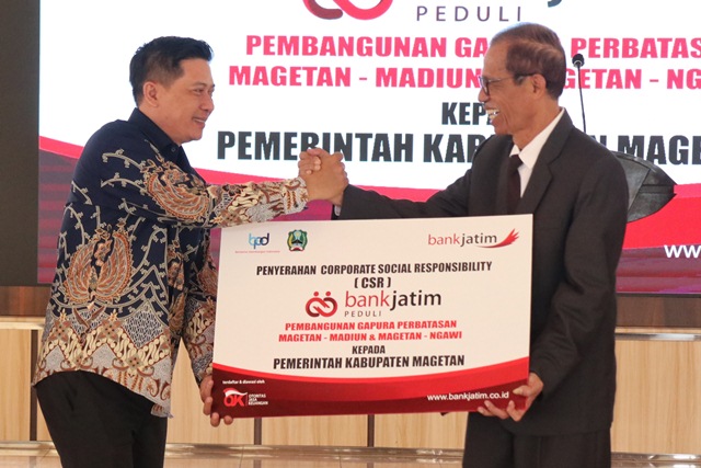 CSR Bank Jatim untuk Bangunan Gapura Perbatasan Kabupaten Magetan