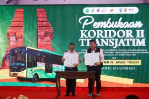 Bank Jatim Fasilitasi UMKM Terminal dan Pembayaran QRIS Bus Trans Jatim