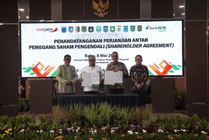 Mantap Ber-KUB! Bank Jatim Teken Shareholder Agreement dengan Pemprov NTB dan Bank NTB Syariah