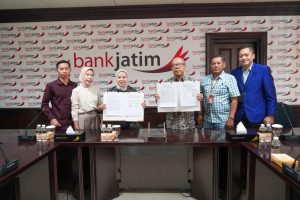 Sukseskan Transparansi Pengadaan Barang/Jasa,Bank Jatim Teken Perjanjian Kerja Sama dengan Toko Ladang