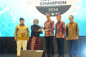 Sukses Pertahankan Kinerja Solid, Bank Jatim Raih Penghargaan The Asian Post Best Regional Champion 2024