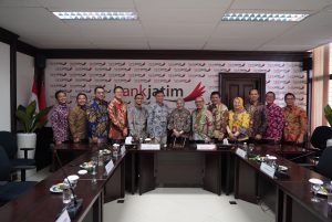 Teken Kerjasama dengan PT Petrokimia Gresik, Bank Jatim Dukung Proyek Phonska V