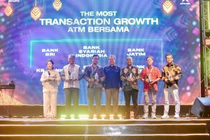 ATM Bersama Award 2024: Bank Jatim Sukses Jadi The Most Transaction Growth