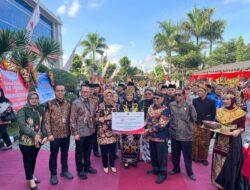 Perkuat Bidang Kesehatan hingga Pendidikan, Bank Jatim Serahkan C SR ke Pemkab Blitar dan UINSA